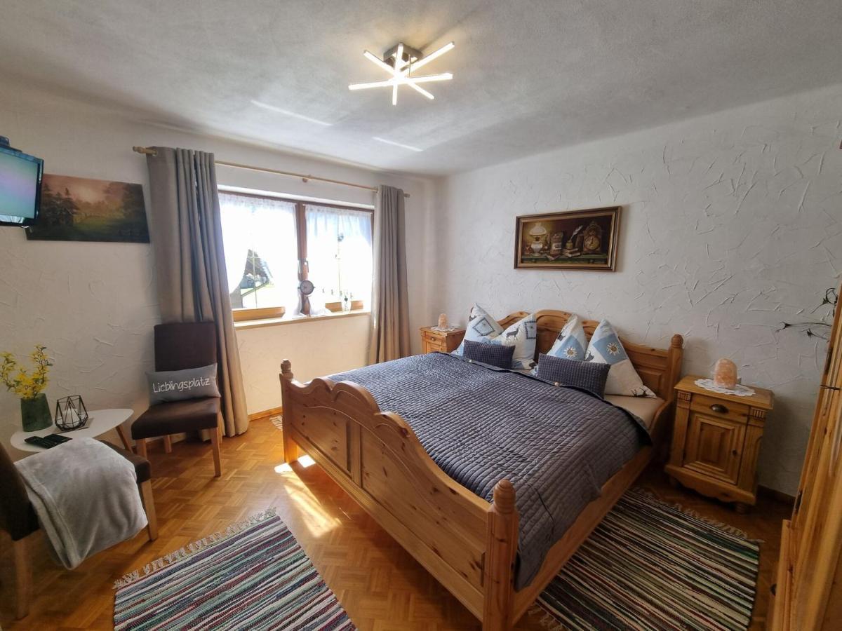Large Detached Holiday Home In Muhr Zewnętrze zdjęcie